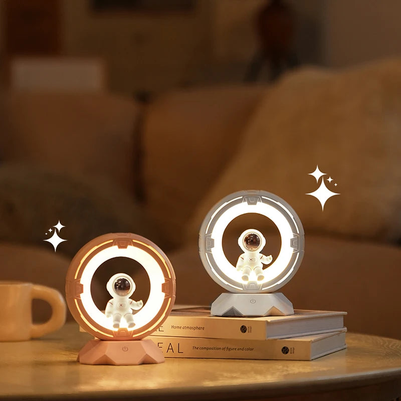 OrbitBuddy Astronaut Glow Lamp